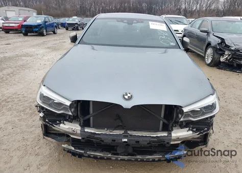 2018 BMW M550I xDrive z USA, uszkodzony, nr VIN WBAJB9C54JB034892